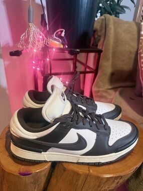 Nike womens Dunk Low Twists size 10.5. Like new